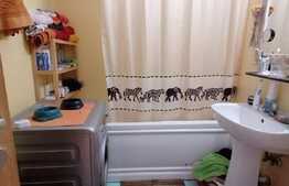 Apartament 2 camere, 50mp, 2 balcoane, parcare, zona Petrom