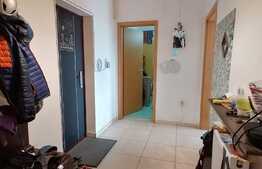 Apartament 2 camere, 50mp, 2 balcoane, parcare, zona Petrom