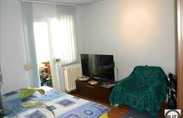 Apartament 3 camere, decomandat, 75 mp utili, zona strazii Parang