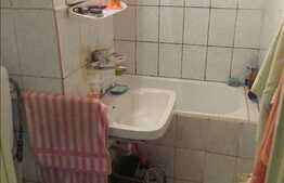 Vanzare apartament 2 camere, 35 mp, boxa subsol, zona Aleea Ciucas