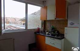 Vanzare apartament 3 camere, 92 mp, terasa, zona ultracentrala