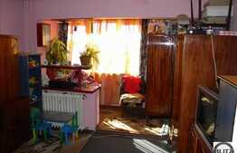 Vanzare 2 camere, decomandat, 50 mp utili, loc parcare, zona strazii Parang!