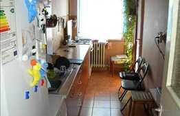 Vanzare 2 camere, decomandat, 50 mp utili, loc parcare, zona strazii Parang!