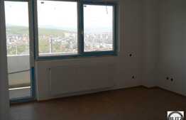 3 cam finisat la cheie la 5 min de statia de autobuz!