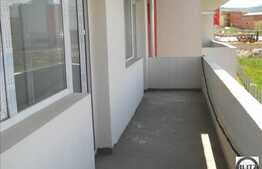 3 cam finisat la cheie la 5 min de statia de autobuz!