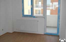 3 cam finisat la cheie la 5 min de statia de autobuz!