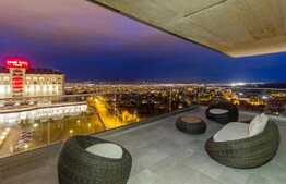 Apartament tip penthouse, 80 mp utili, 45 mp terasă, LA CHEIE