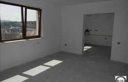 Vanzare 4 camere decomandate, 105 mp, semifinisat, 3 balcoane, zona linistita!