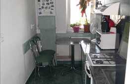 2 camere, 44 mp utili, renovat recent, etaj intermediar, zona usor accesibila!