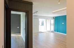 Apartament de 2 camere, 53 mp, etaj intermediar, zona Grand Hotel Italia