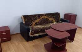 Garsoniera, decomandata, 30 mp, zona Parang