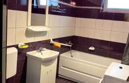 Apartament 3 camere, parcare, 76mp, zona VIVO, pet friendly