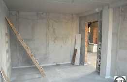 Mult spatiu si compartimentare practica! Loc de parcare inclus