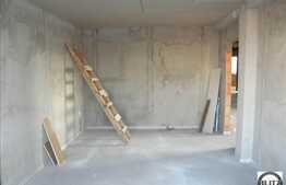 Mult spatiu si compartimentare practica! Loc de parcare inclus