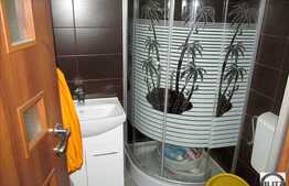 Vanzare 4 camere decomandate, 78 mp, in zona Hotel Topaz. Etaj intermediar!