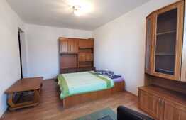 Garsoniera de 30 mp, decomandata, zona Calvaria 