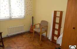 Vanzare 3 camere, 51 mp utili, semidecomandat, balcon, zona strazii Fantanele!