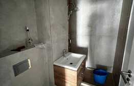 Apartament modern, 3 camere, 70 mp, etaj intermediar, zona Teilor