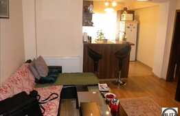 De vanzare apartament cu 3 camere , loc parcare, zona Calea Turzii