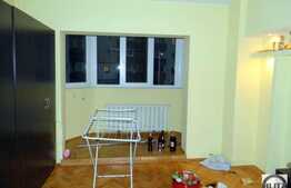 Apartament 3 camere, 80 mp, decomandat, zona Profi