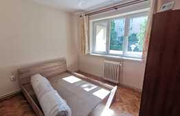 Apartament 2 camere decomandate, etaj intermediar, zona Primăverii