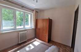 Apartament 2 camere decomandate, etaj intermediar, zona Primăverii