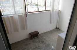 Vanzare apartament 2 camere, 45 mp, decomandat, zona Nora