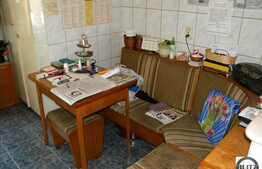 Vanzare 3 camere, decomandat, izolat termic, 70 mp, in zona strazii Bucium