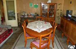 Vanzare 3 camere, decomandat, izolat termic, 70 mp, in zona strazii Bucium