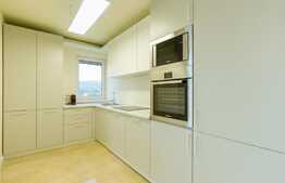 Apartament tip penthouse, 74 mp, 45 mp terasă, zona Lidl