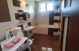 Apartament 2 camere decomandate, modern, 60 mp, parcare, zona Eroilor