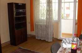 3 cam de vanzare, zona PROFI, Zorilor!