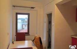 Vanzare garsoniera 40 mp, parcare, boxa, zona centrala