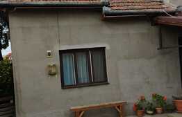 Casa cu 4 camere, 93 mp, 297 mp teren,  Someseni