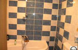 Apartament cu 2 camere de 46 mp utili, cu balcon si parcare, zona Florilor.