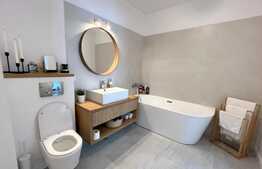 Apartament la cheie, 3 camere, 74 mp, parcare, Vivo