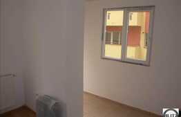 Apartament cu 2 camere, 54 mp utili, plus balcon inchis zona Profi! Decomandat!