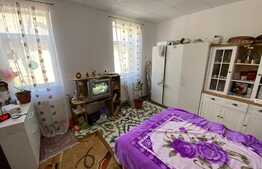 Garsoniera 32 mp, decomandat, zona Strada Lunga