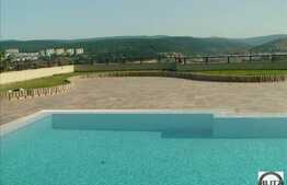 Penthouse 180 mp utili plus 56 mp terasa. La cheie! Complex privat cu piscina