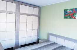 Apartament modern, 3 camere, parcare, boxa, zona Teilor