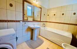 Apartament spatios cu 3 camere, 85 mp, zona Parcului Central