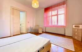 Apartament spatios cu 3 camere, 85 mp, zona Parcului Central