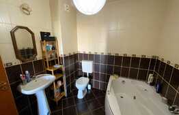 Apartament 2 camere, decomandat, etaj intermediar, cartier Bună Ziua