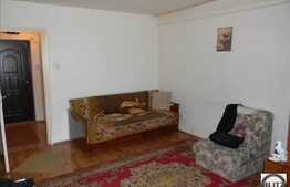 Vanzare 1 camera, 28 mp utili, balcon, zona strazii Izlazului!