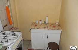 Vanzare 1 camera, 28 mp utili, balcon, zona strazii Izlazului!