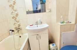 Apartament de 2 camere, 40 mp, renovat recent, zona Alverna