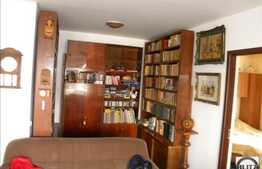 De vanzare apartament 3 camere, 58 mp, cu parcare, zona strazii Florilor