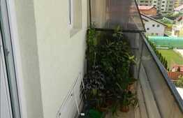 2 camere de vanzare, 44 mp , cu loc parcare, zona Florilor