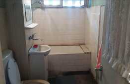 Vanzare apartament 4 camere, 78 mp, boxa subsol, zona strazii Mehedinti