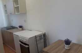 Apartament 2 camere, 40 mp, parcare,  zona Mihai Romanul